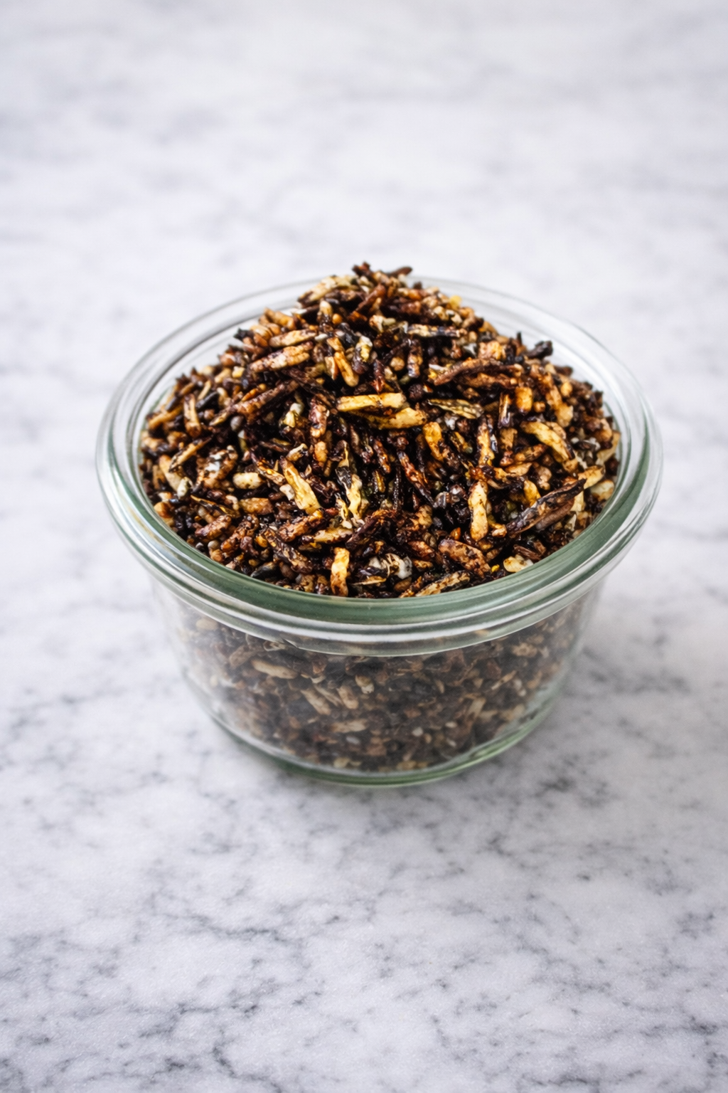 Sprødt crunch-topping på få minutter Melorm af vilde sorte ris