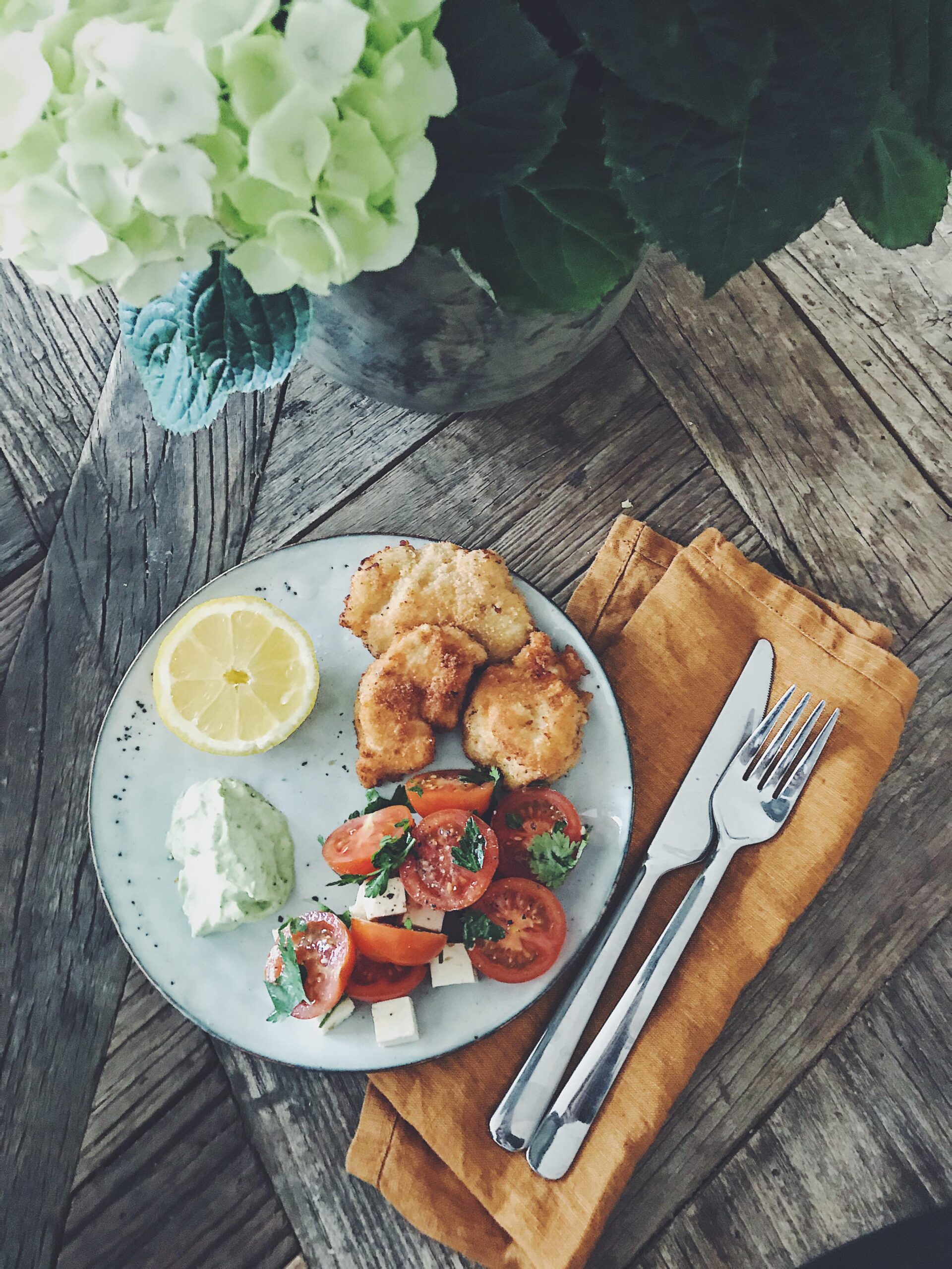 Nuggets med grøn mayo